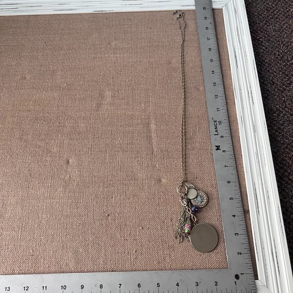 Cluster pendant gold tone long lanyard necklace floral pear tassel circle charm - Picture 4 of 4